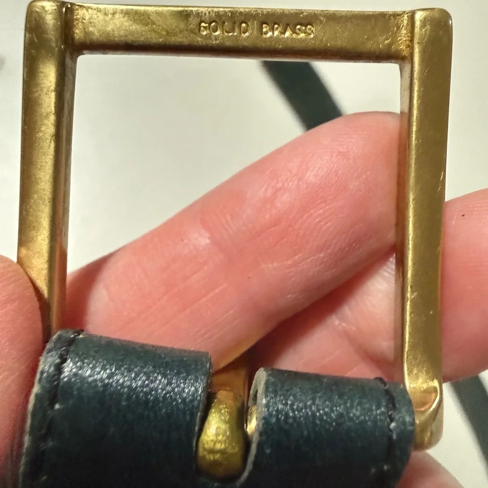 VTG Women’s Dark Green Glove Leather Belt Solid Brass Buckle Size 34 Classic